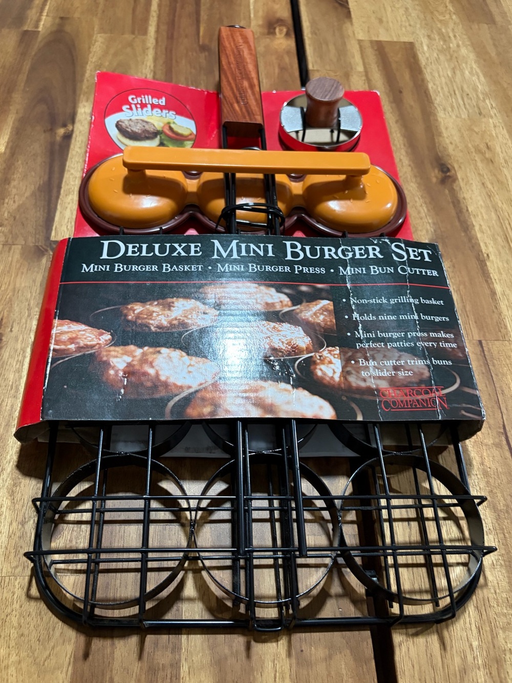 Charcoal Companion Deluxe Mini Burger Set Mini Burger Press Set Black & Orange